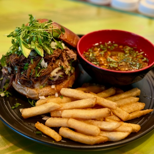 Birria Burger.